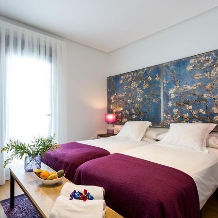 Apartamentos Rg Plaza De Espana Севилья Экстерьер фото