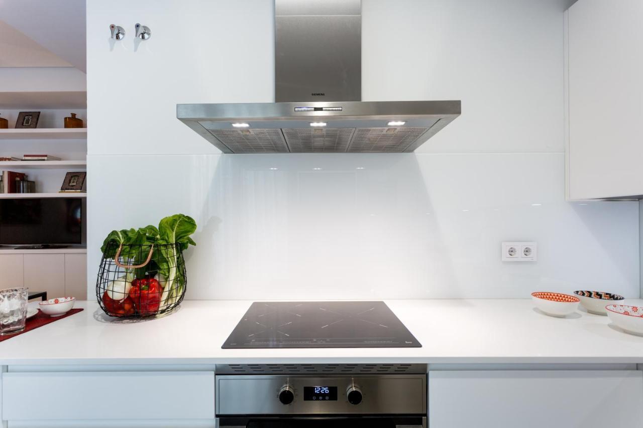 Apartamentos Rg Plaza De Espana Севилья Экстерьер фото